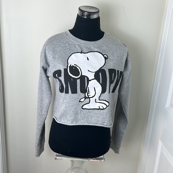 Peanuts Snoopy Cropped Top Size Small - Picture 6 of 9